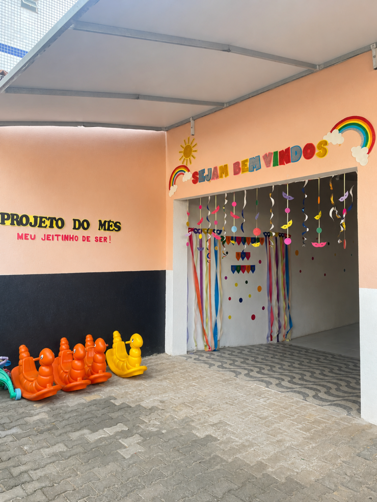 Registro de CRECHE TIA LELEU 2 - PARQUE DOIS IRMÃOS