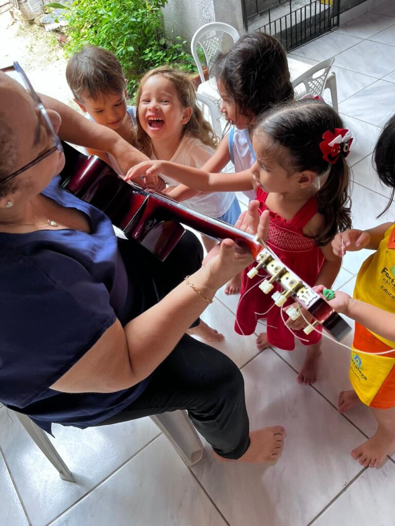 Registro de BRASILSINHO - MÚSICA POPULAR NA PRIMEIRA INFÂNCIA